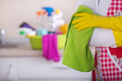 DIY stain removal mistakes and safe cleaning tips in Castelnau
