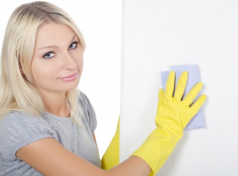 Business carpet cleaning service improving hygiene in Castelnau